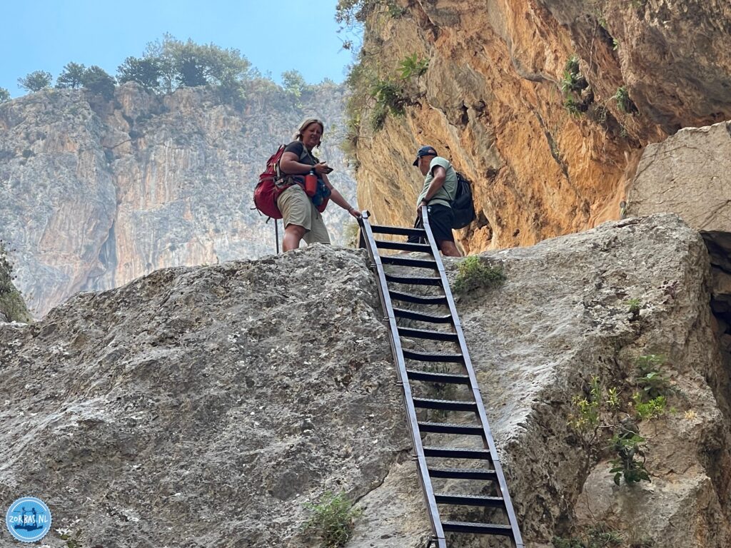 The Aradena Gorge is one of the most spectacular gorges in West Crete and the walk through this natural wonder is a real experience! Most people start the walk from the deserted village of Aradena and the imposing bridge over the gorge with incredible views into the gorge!!