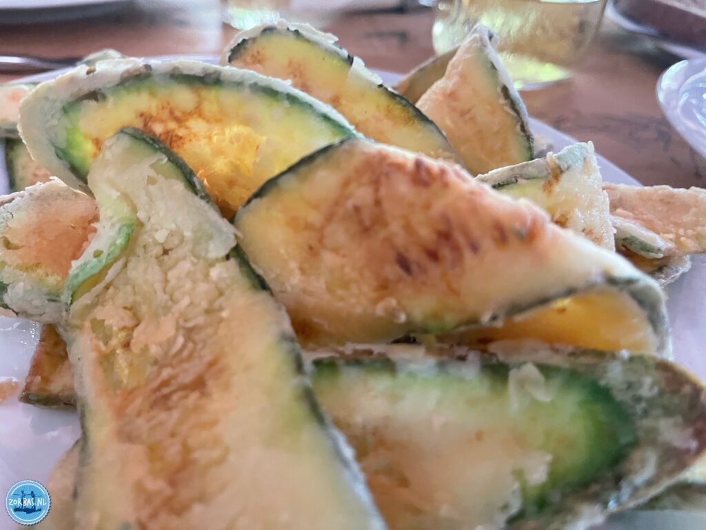 Join us for a delicious lunch at a Greek taverna during our Unknown Crete excursion