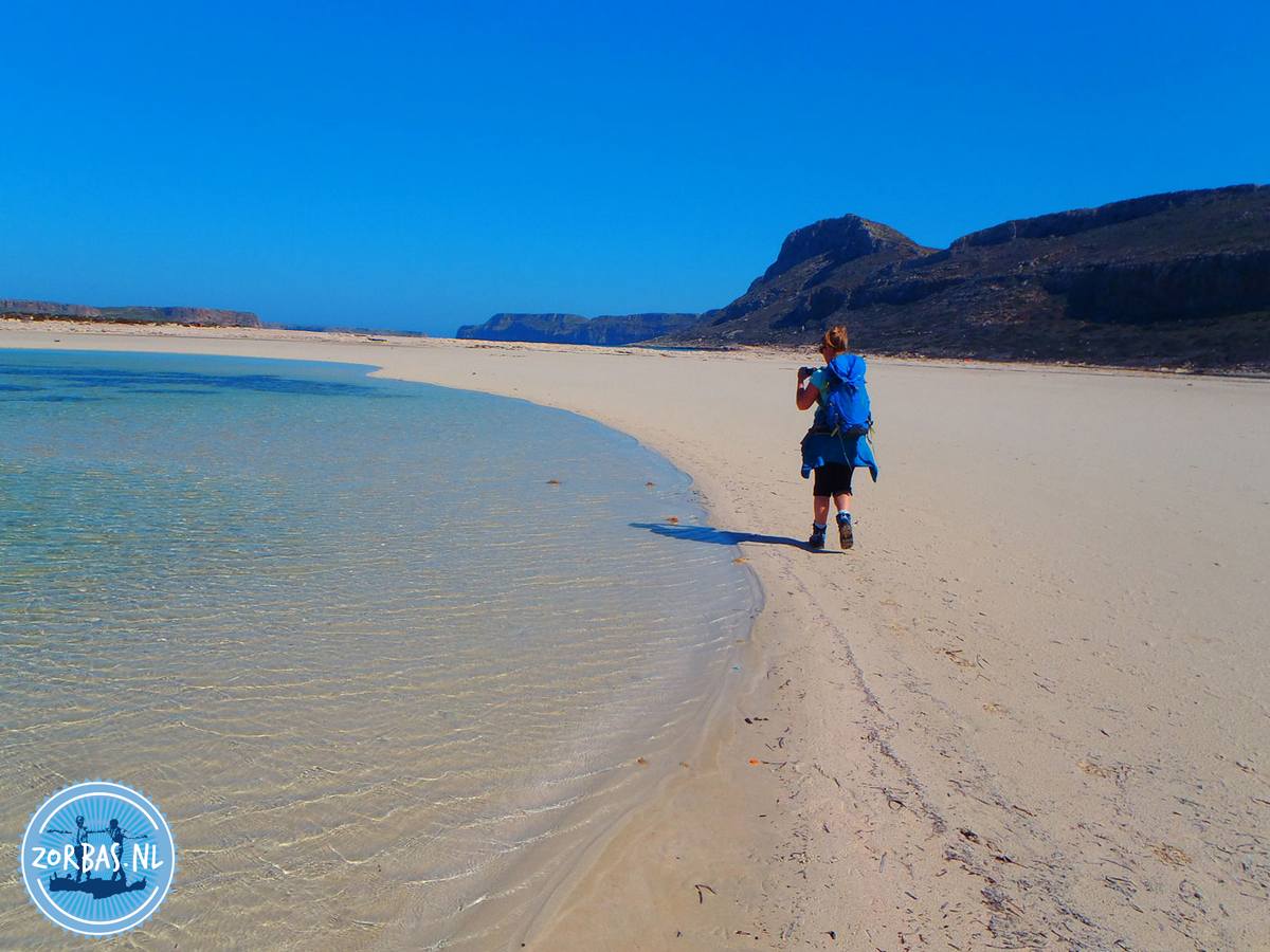 wandelen over de stranden in Kreta