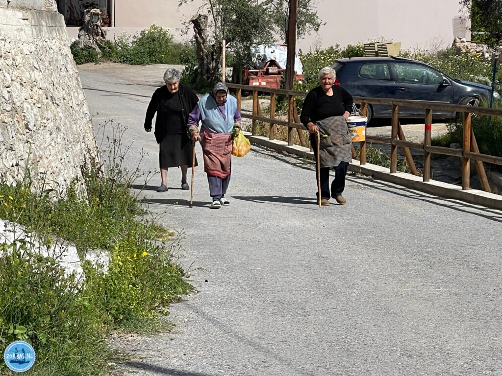 Excursion Unknown Crete from Zorbas Crete: This tour brings you to Central Crete to see old crafts, monasteries, villages, wine factories, olive oil factories, potteries, windmills, etc. Each season on Crete offers various crafts and activities. There are so many possibilities to explore unknown Crete, that we could make a different excursion every day