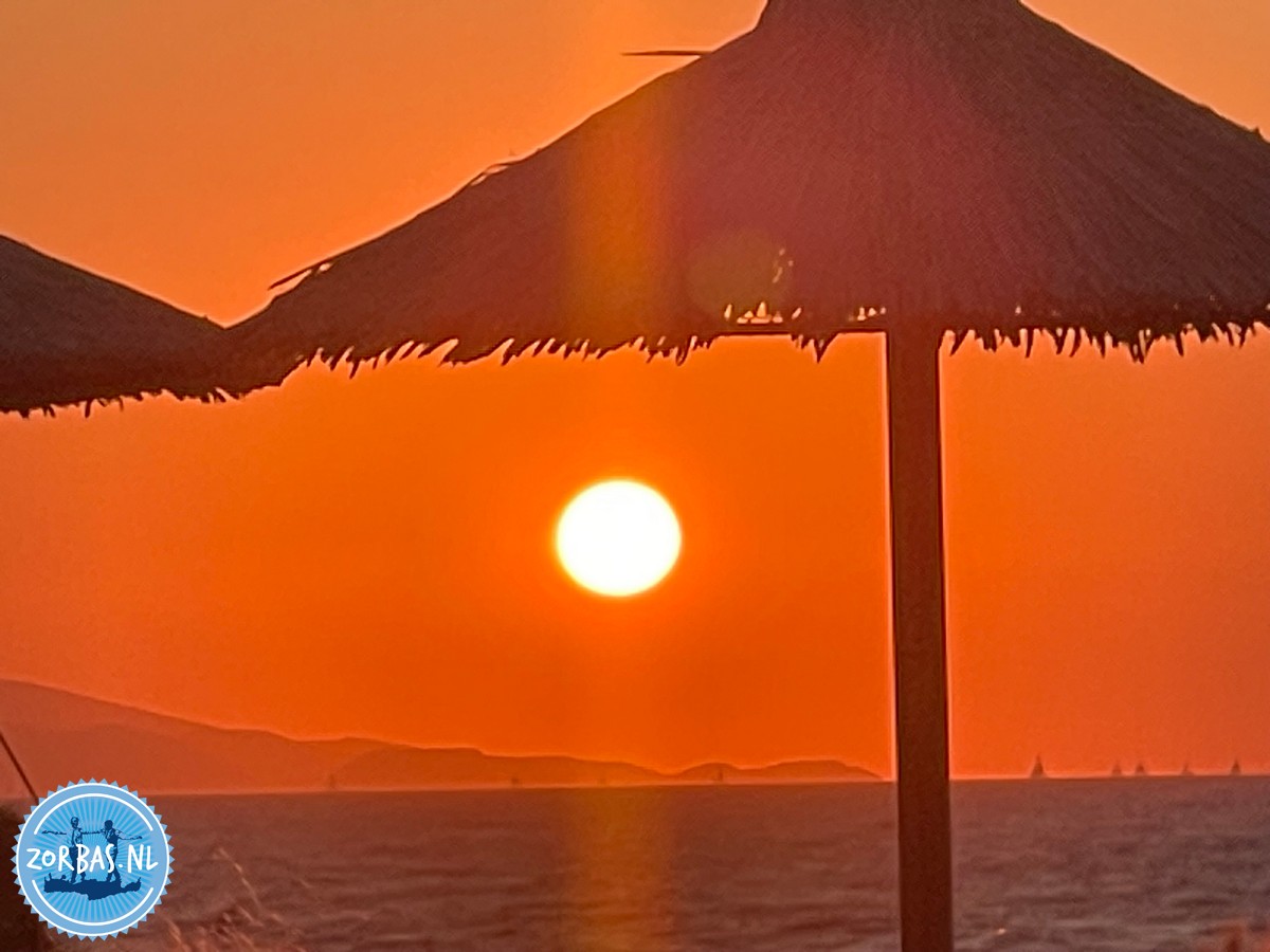 Prachtig zomerweer in Kokkini Hani! Met dagtemperaturen rond de 30°C en zwoele nachten van 21°C is het hier puur genieten. Kom je ook ontspannen?