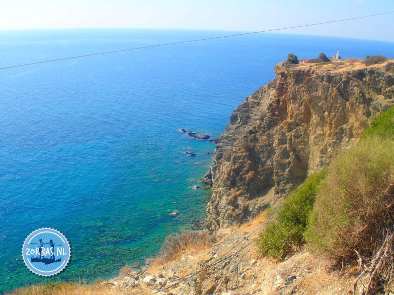 Augustus op Zorbas Island: Heldere luchten, temperaturen van 29-33 graden en een zachte bries. Perfect weer voor een ontspannen en actieve week.